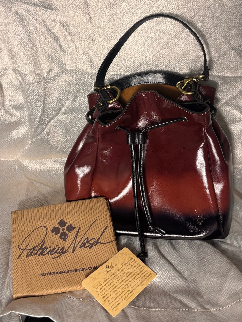 Patricia Nash - Leather Bucket Crossbody Bag - Ombré